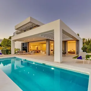 Vacation Marbella I Schumacher, New Built, Sea View, Luxury, Private Pool Estepona